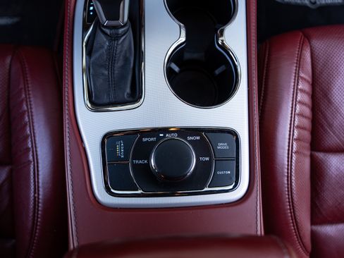 Used 2018 Jeep Grand Cherokee Trackhawk image 17