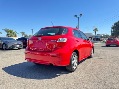 Used 2010 Toyota Matrix image 7