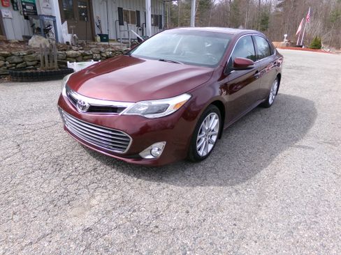 Used 2014 Toyota Avalon XLE image 1