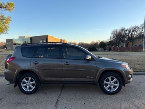 Used 2011 Toyota RAV4 Limited image 3
