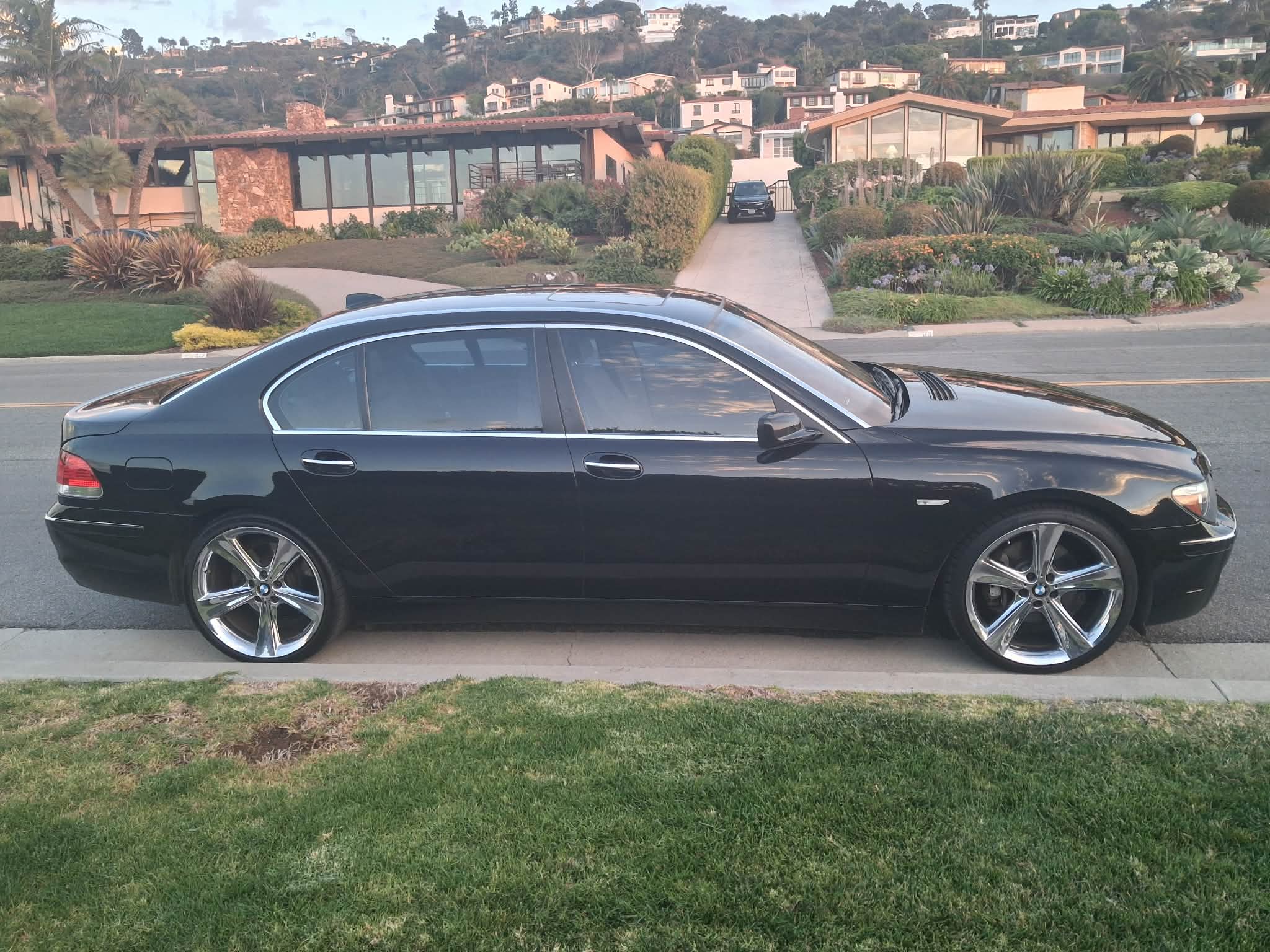 Used 2007 BMW 750Li UNAVAIL RWD image 10