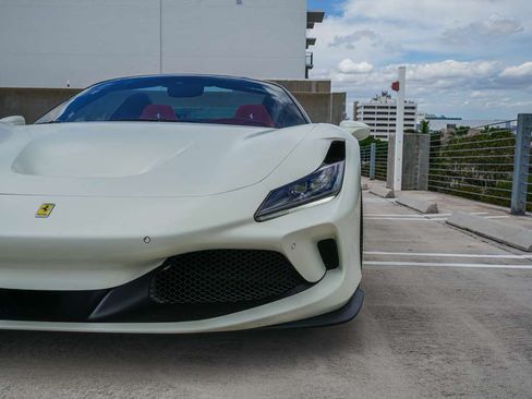 Used 2022 Ferrari F8 Spider Spider image 45