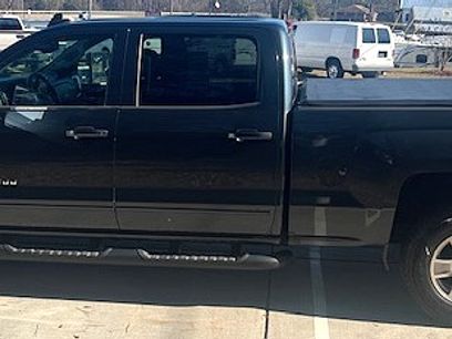 Used 2018 Chevrolet Silverado 1500 LT
