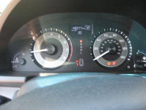 Used 2011 Honda Odyssey EX image 10