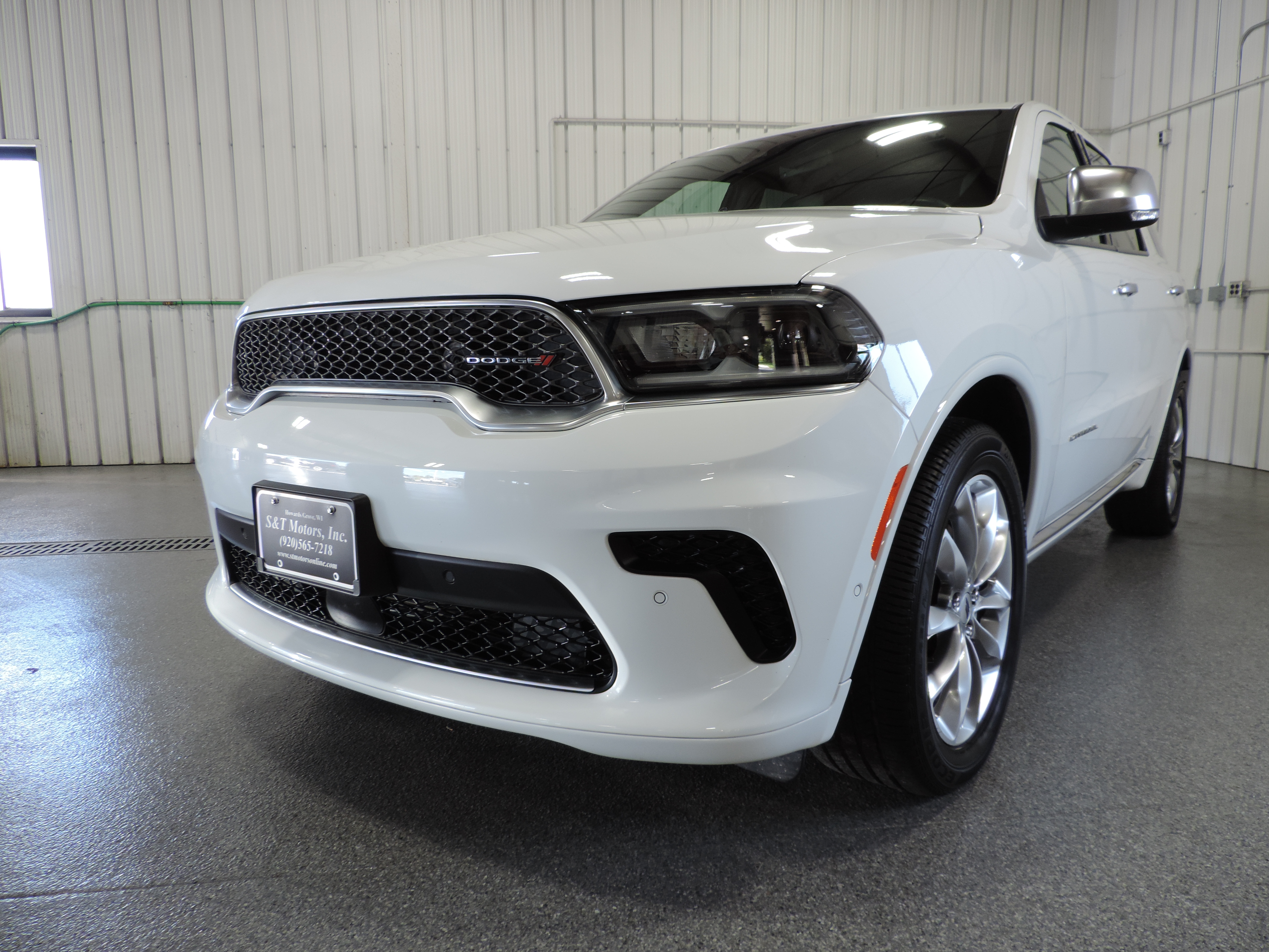 Used 2024 Dodge Durango AWD Citadel image 8