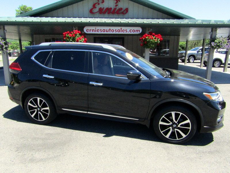 Used 2017 Nissan Rogue AWD image 1