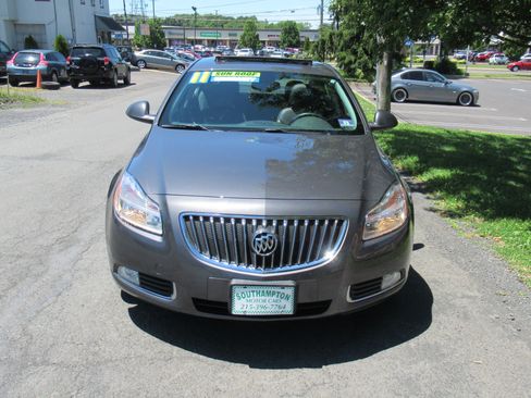 Used 2011 Buick Regal CXL FWD image 3