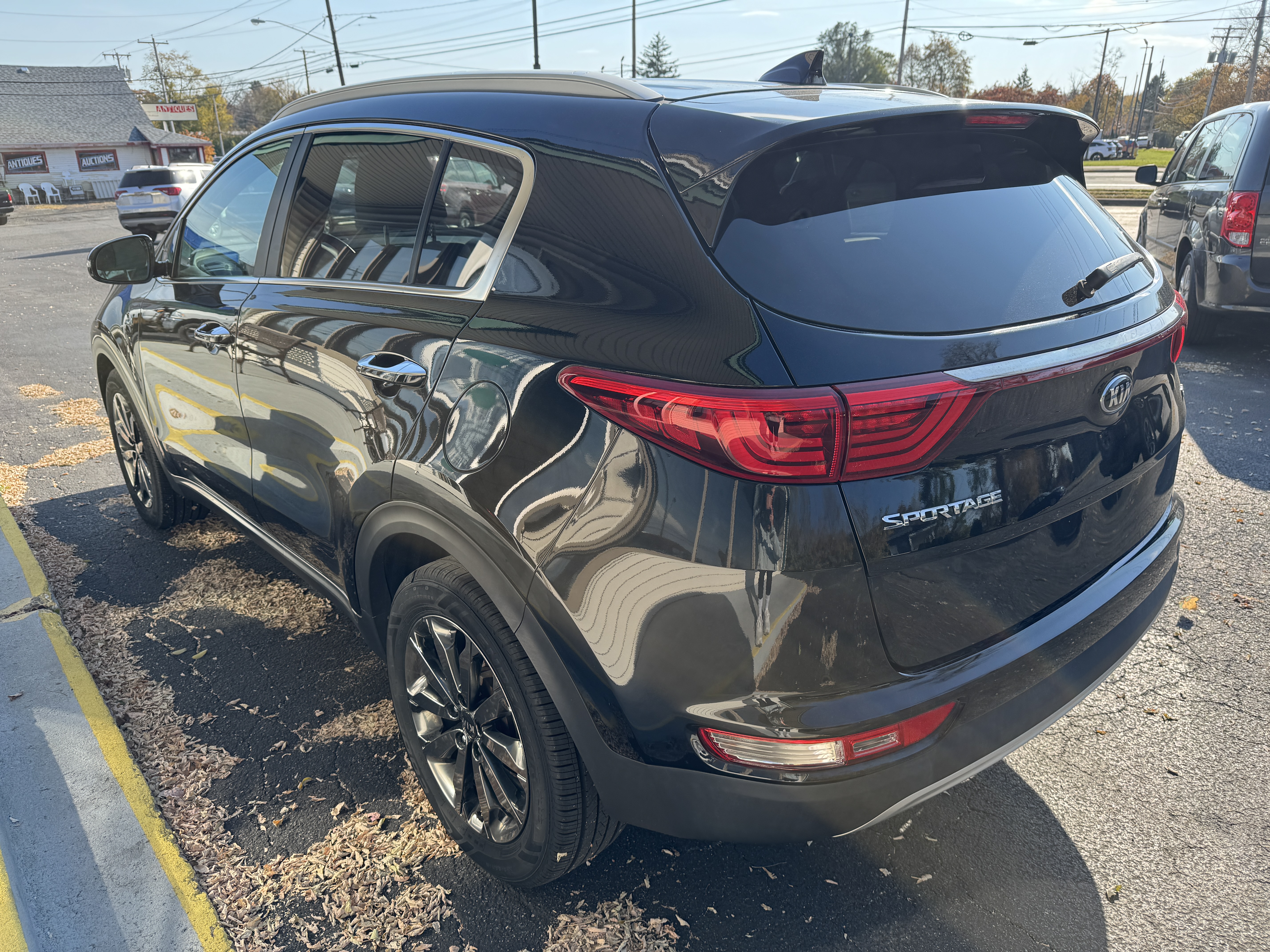 Used 2018 Kia Sportage AWD EX image 4
