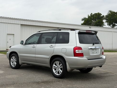 Used 2006 Toyota Highlander Sport image 3