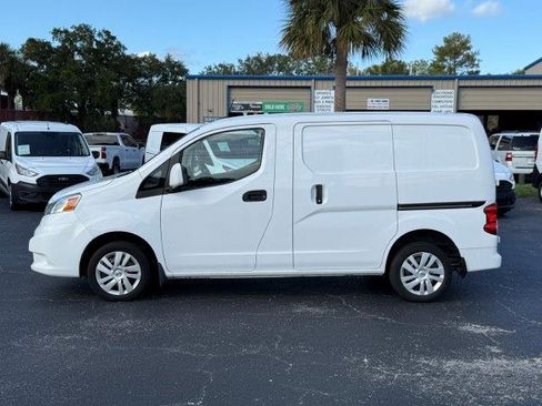 Used 2021 Nissan NV200 SV image 3