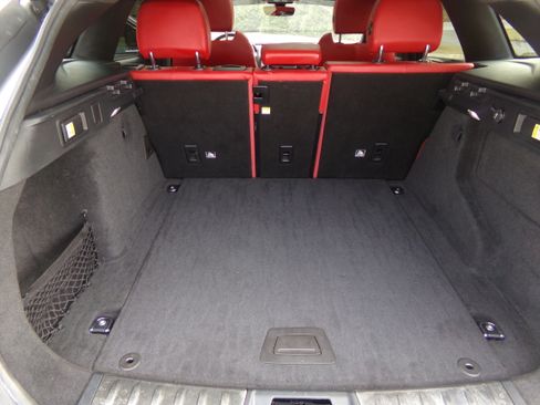 Used 2019 Jaguar F-PACE S image 20