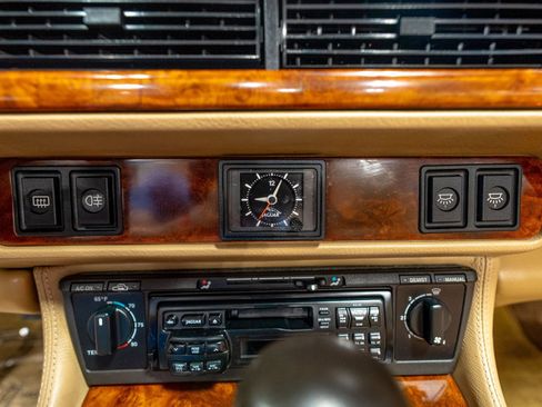 Used 1995 Jaguar XJS 4.0 Convertible image 25