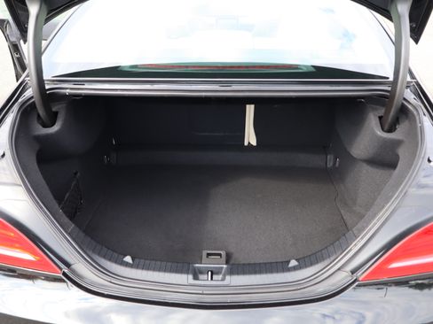 Used 2014 Mercedes-Benz CLA 250 image 33