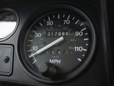 Used 1993 Land Rover Defender 110 image 18