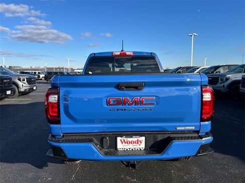 New 2026 GMC Canyon Elevation image 7