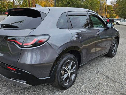 Used 2025 Honda HR-V EX-L image 6