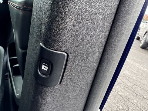 Used 2019 Dodge Grand Caravan GT FWD image 19