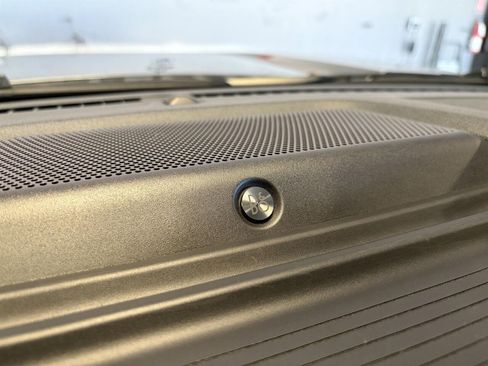 Used 2024 Ford F250 Lariat image 23