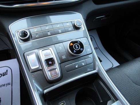 Used 2021 Hyundai Santa Fe SEL image 13