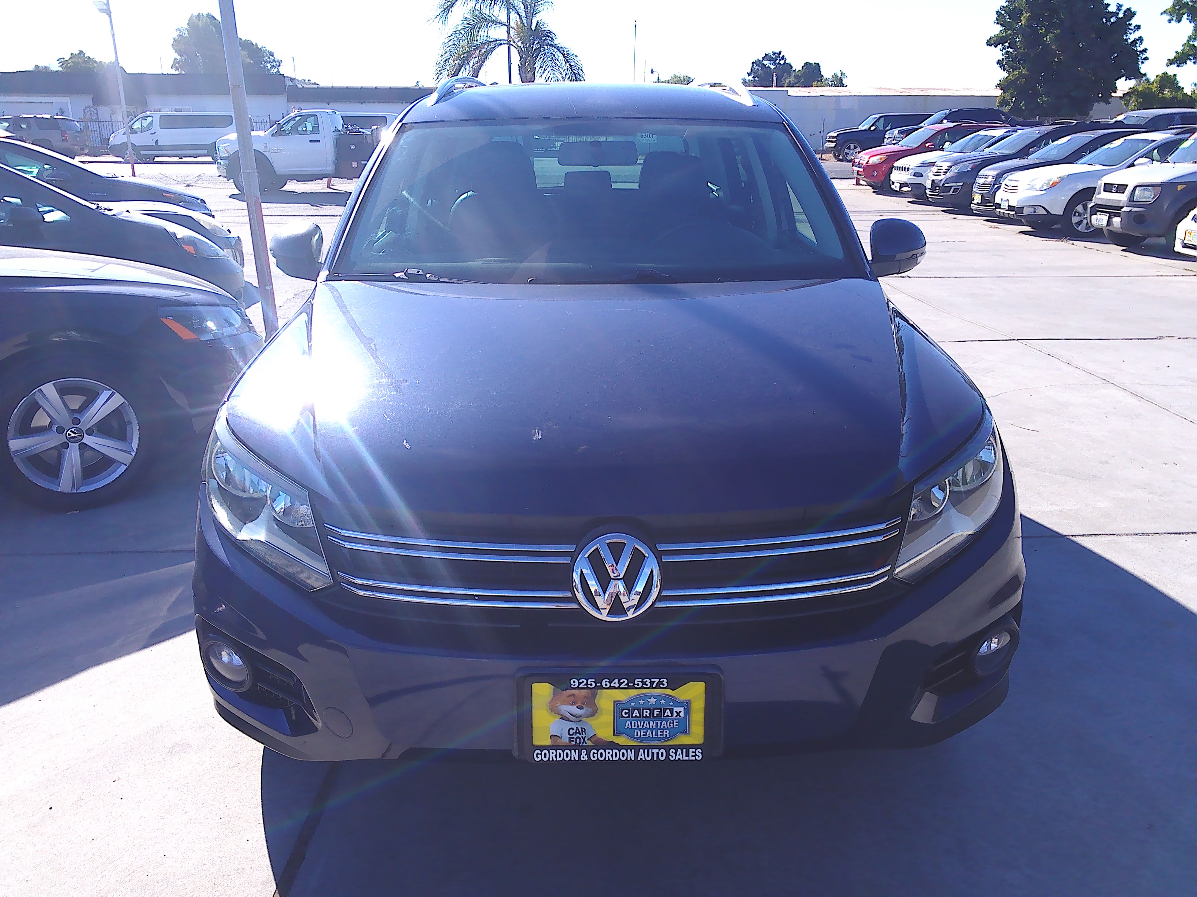 Used 2013 Volkswagen Tiguan 2.0T S Sport Utility 4D FWD image 5