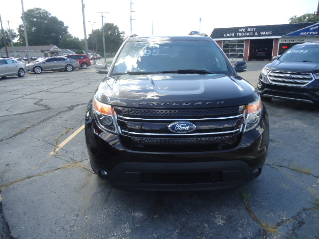 Used 2013 Ford Explorer 4WD XLT image 8