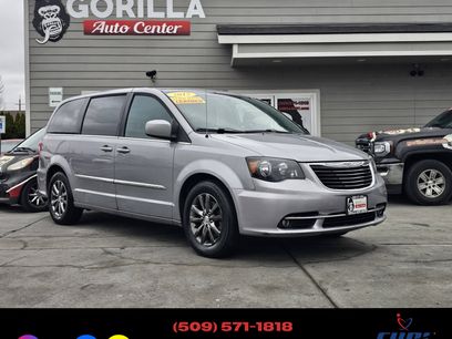 Used 2015 Chrysler Town & Country S