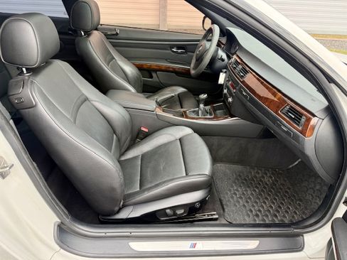 Used 2012 BMW 328i xDrive image 10