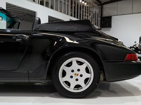 Used 1991 Porsche 911 Carrera 4 image 11