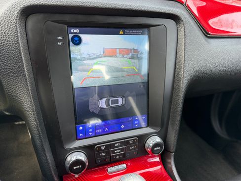 Used 2013 Ford Mustang GT Premium image 10