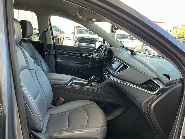 Used 2019 Buick Enclave Premium AWD/4WD image 11