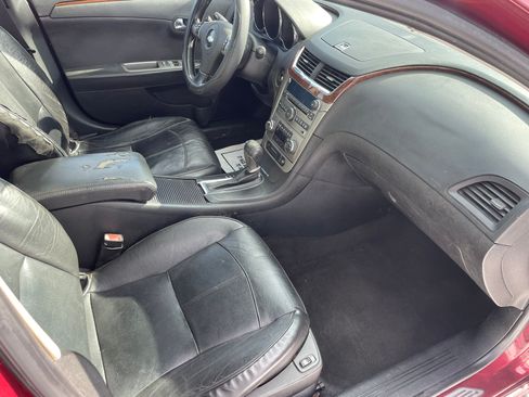 Used 2010 Chevrolet Malibu LTZ image 9