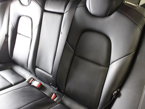 Used 2019 Tesla Model 3 Long Range image 11