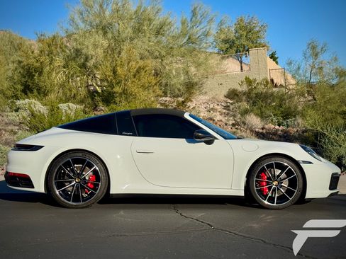 Used 2021 Porsche 911 Targa 4S image 42