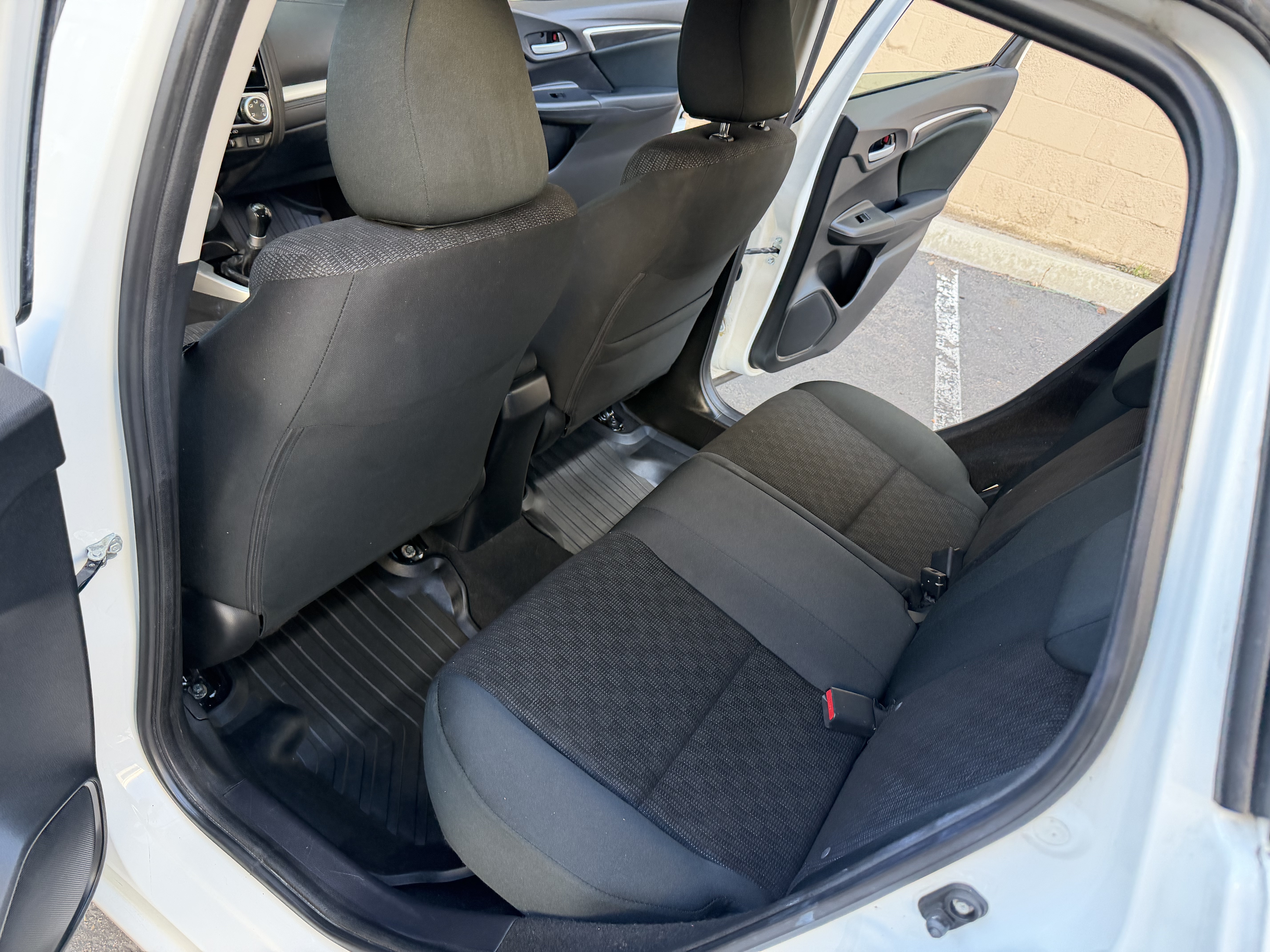 Used 2017 Honda Fit LX image 21