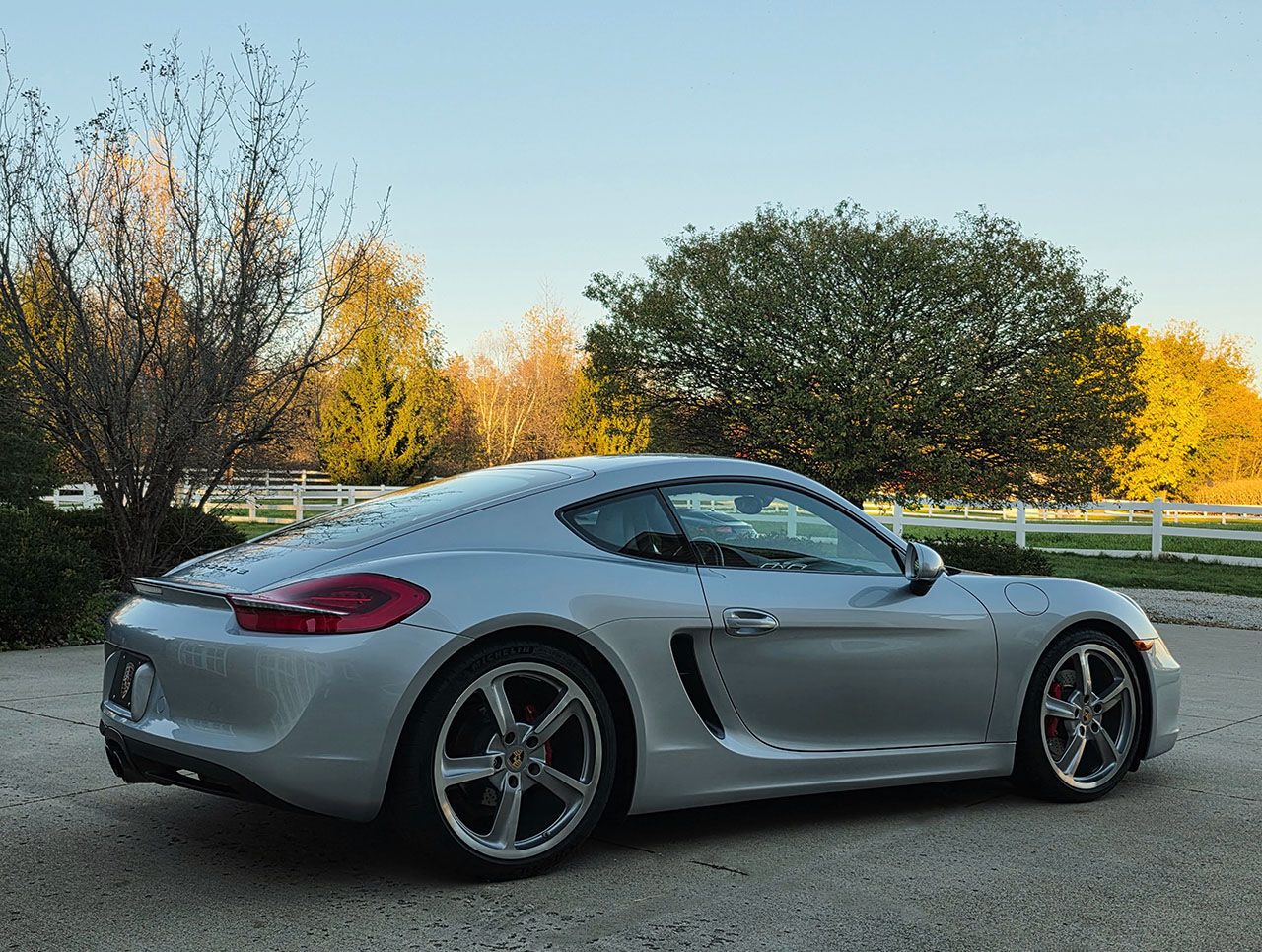 Used 2014 Porsche Cayman S RWD image 16