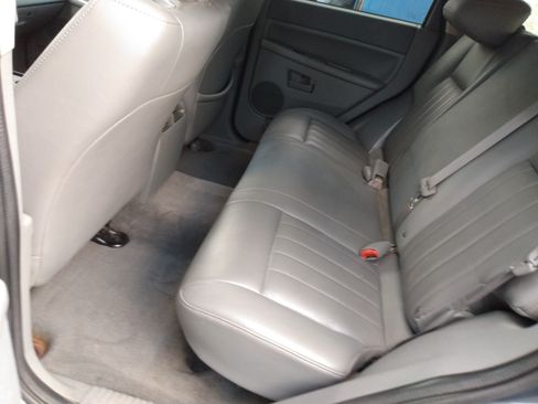 Used 2007 Jeep Grand Cherokee Limited image 13