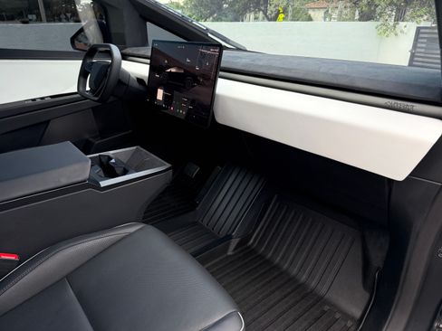 Used 2024 Tesla Cybertruck Cyberbeast image 7