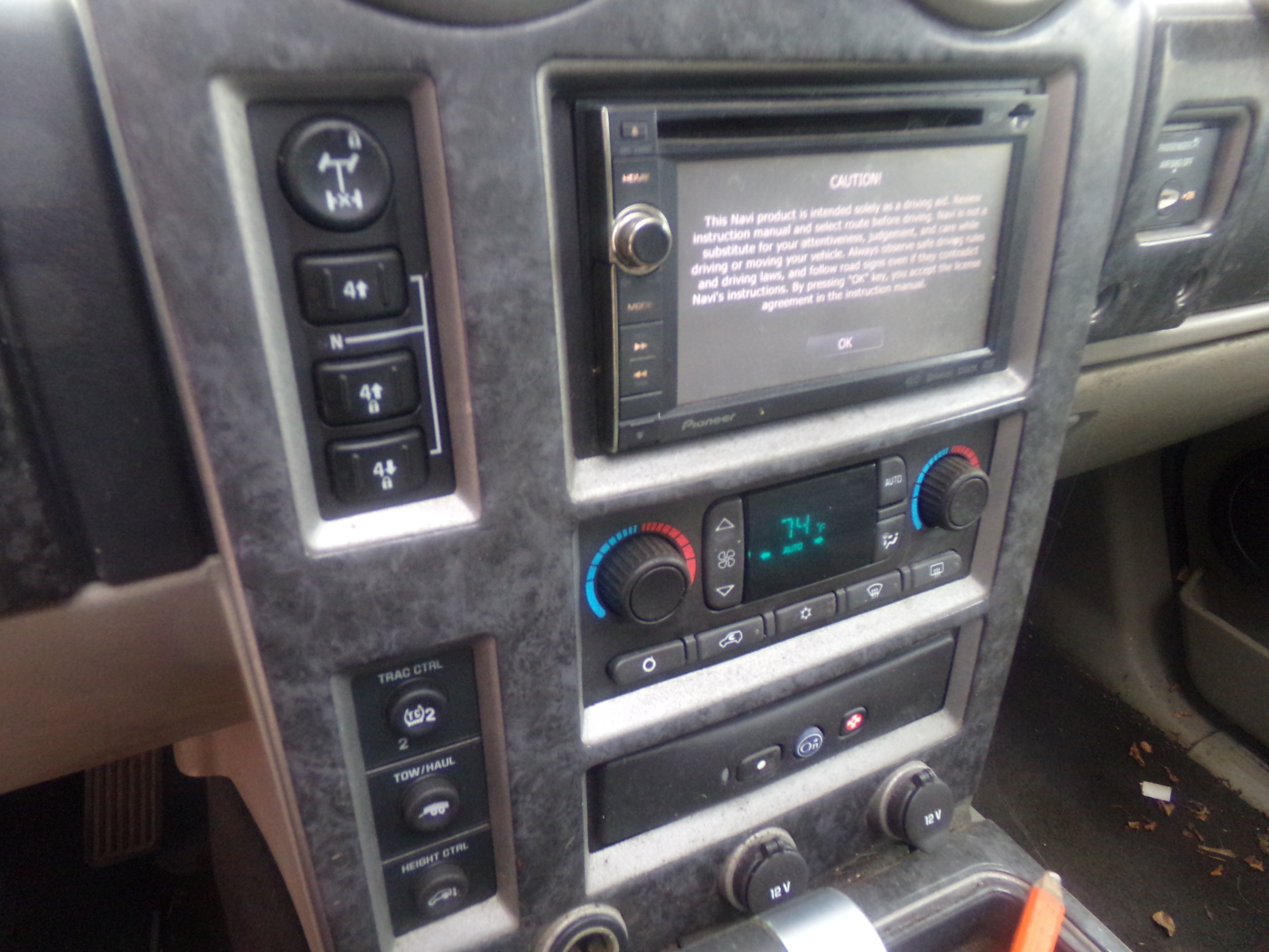 Used 2003 HUMMER H2 Luxury AWD/4WD image 9