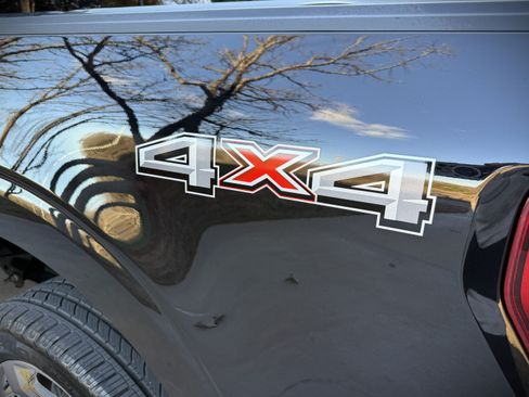 Used 2022 Ford F150 image 17