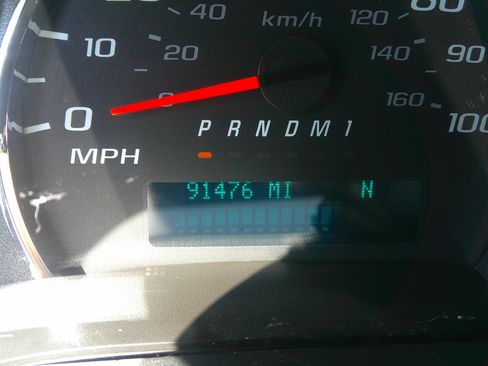 Used 2019 Chevrolet Express 2500 LS image 18