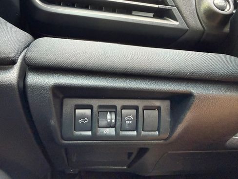 Used 2020 Subaru Outback Premium AWD/4WD image 14