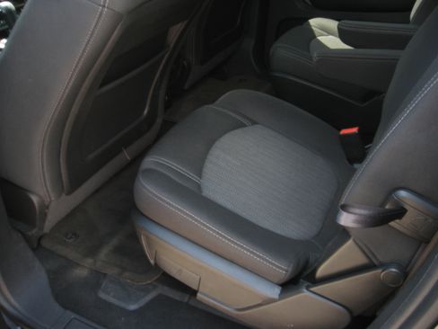 Used 2016 Chevrolet Traverse AWD LT w/ 1LT image 7