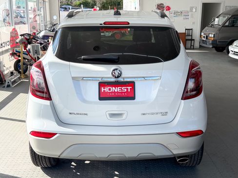 Used 2018 Buick Encore Preferred image 5