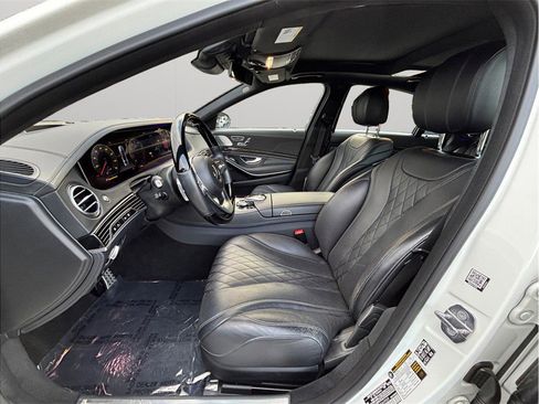 Used 2019 Mercedes-Benz S 560 image 2