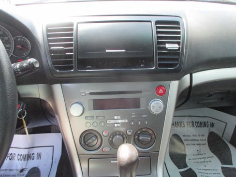 Used 2009 Subaru Legacy 2.5i Premium image 5