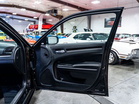 Used 2021 Chrysler 300 S image 21