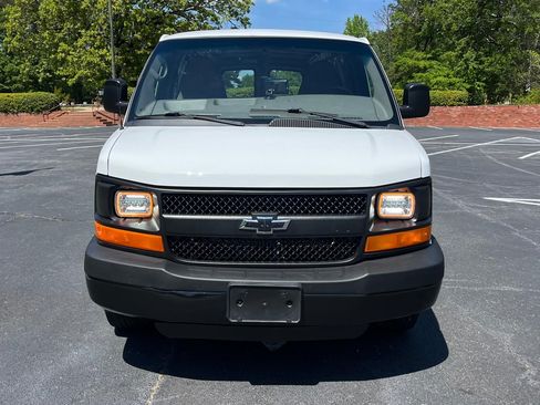 Used 2012 Chevrolet Express 2500 image 2