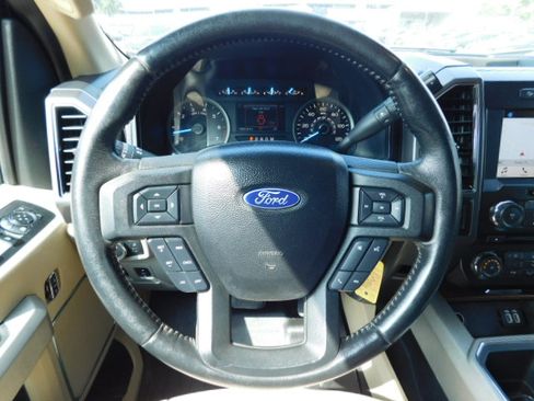 Used 2018 Ford F150 4x4 SuperCrew image 14