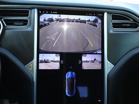 Used 2018 Tesla Model S 100D image 31