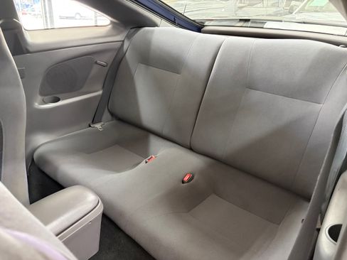 Used 2000 Toyota Celica GT FWD image 14